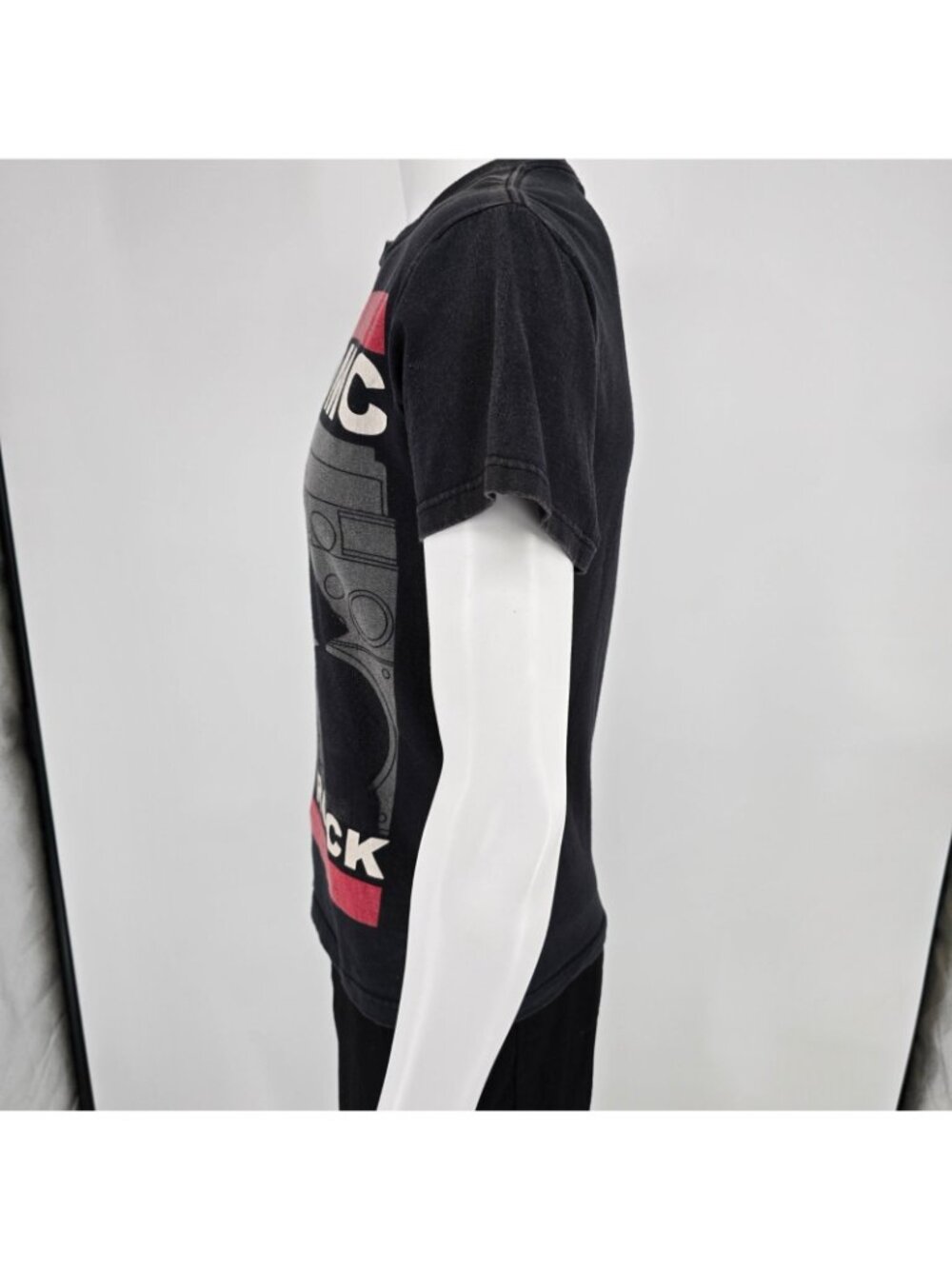 Late 2000s Run DMC King of Rock Officially Licensed Black Band T-Shirt (S) - Picture 8 of 12